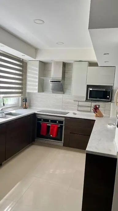 Amalfi Apartment, Spacious & Excellent Location プレヤデルカーメン
